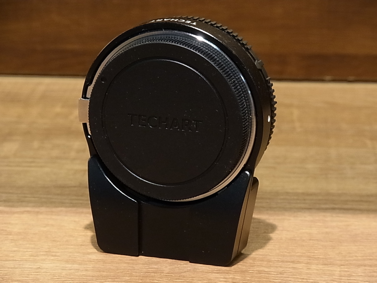 中古】TECHART LM-EA7 電子マウントアダプター [レンズ側：ライカM