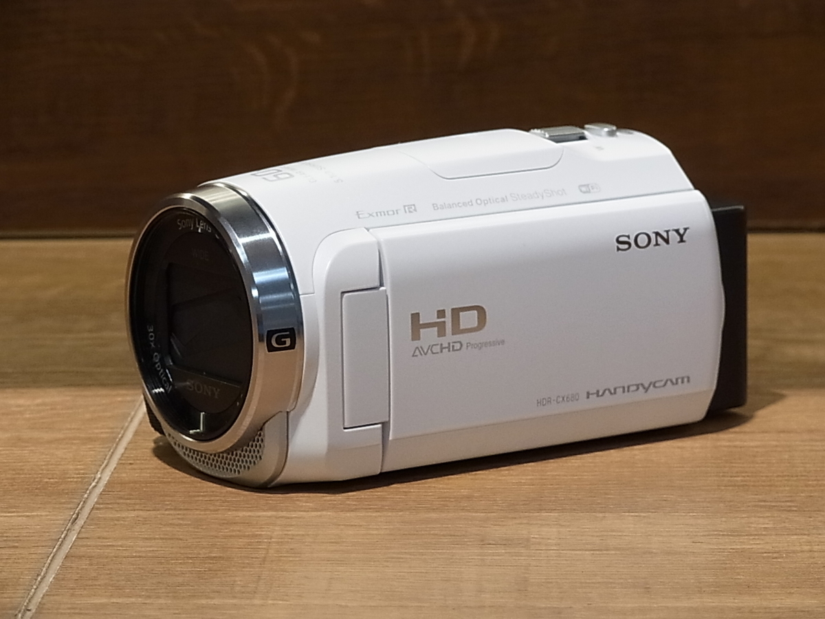 中古】ソニー デジタルHDビデオカメラレコーダー HDR-CX680 W ホワイト