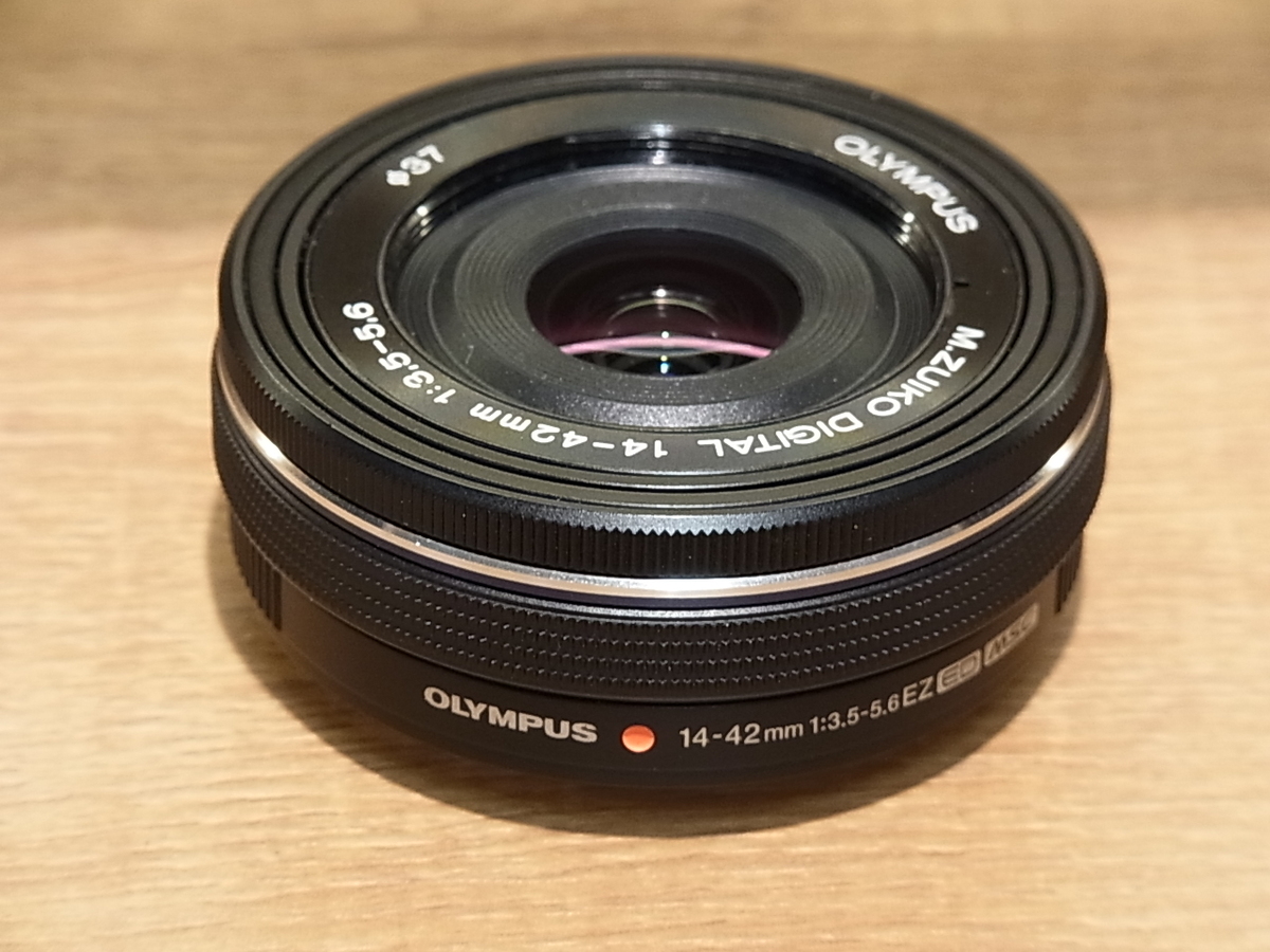 �I�����p�X M.ZUIKO DIGITAL ED 14-42mm F3.5-5.6 EZ �u���b�N