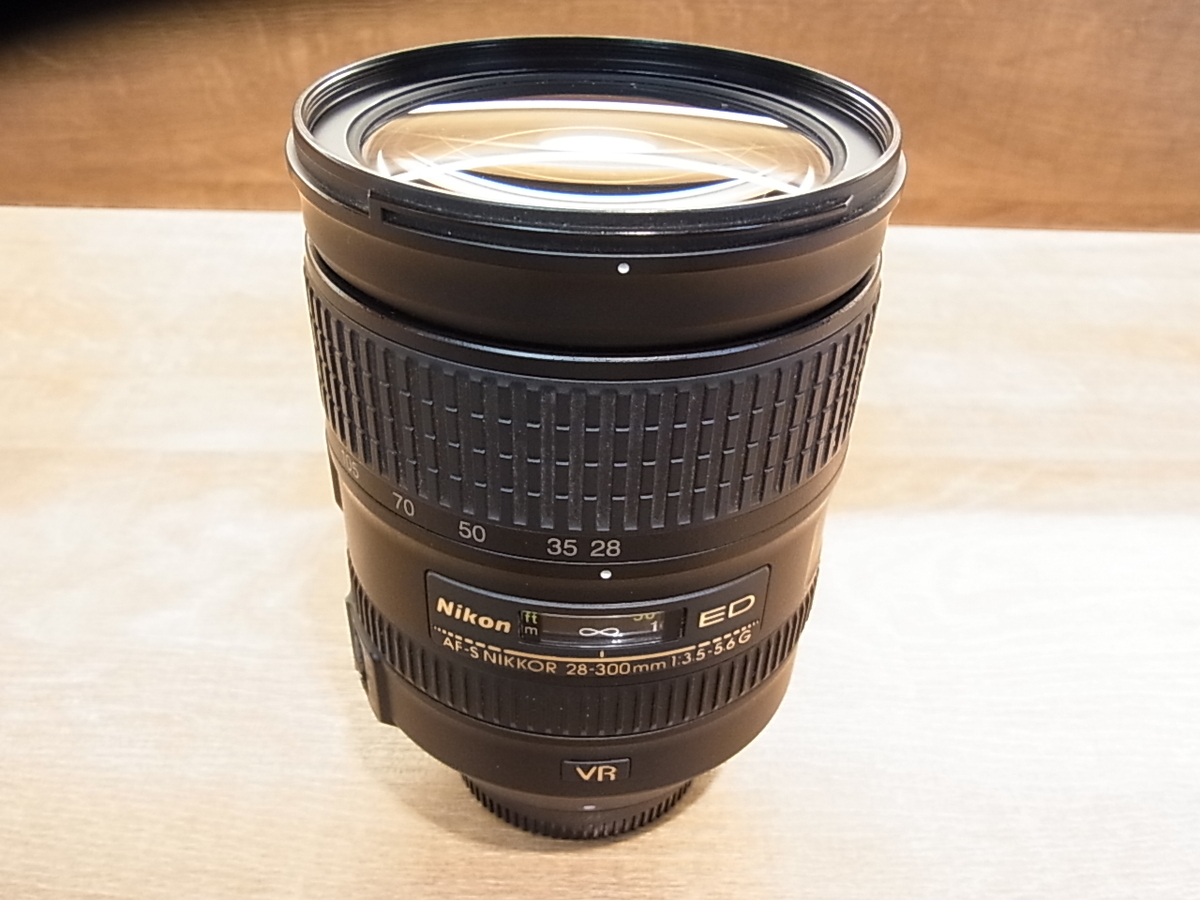 AF-S NIKKOR 28-300mm f/3.5-5.6G ED VR 中古価格比較 - 価格.com