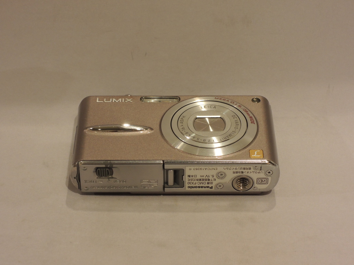 中古：C(やや難あり)】パナソニック（Panasonic）DMC-FX30 ブラウン