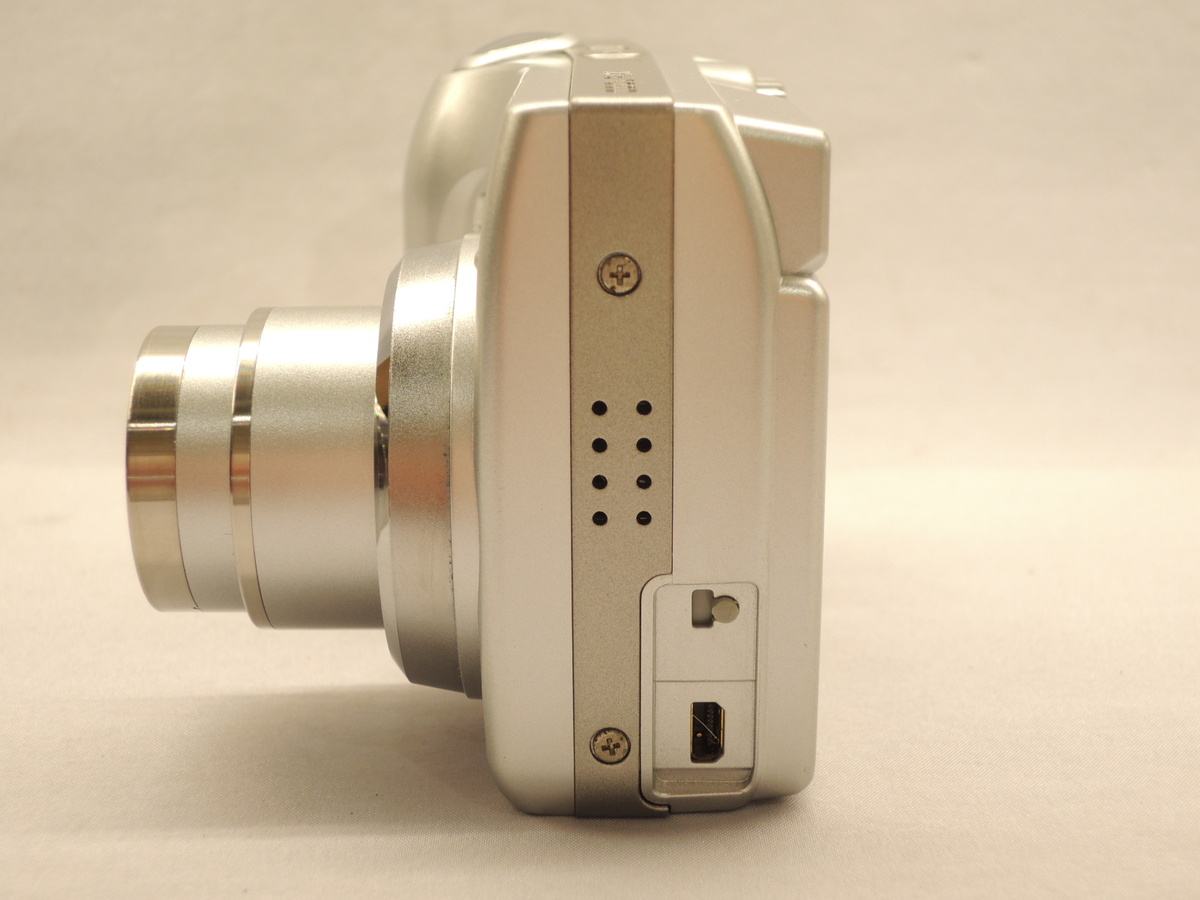 中古：B(並品)】ニコン（Nikon）COOLPIX 7600【710万画素