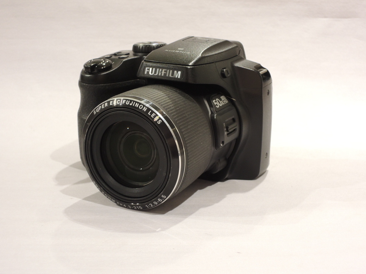 FinePix S9800�y1620����f�z