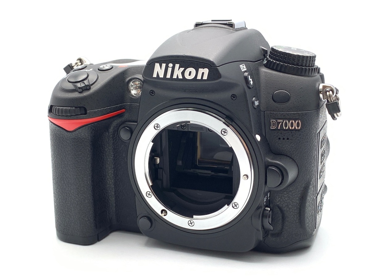 ニコン Nikon D7000 ボディ 完動品 MB-11付き #343c 中古：AB(良品)】ニコン D7000 ボディ | 2443490094032