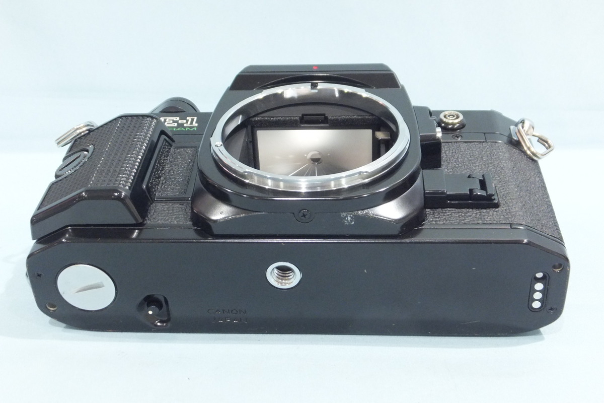 ◆動作品◆キャノン AE-1 プログラム ボディ ブラック　フィルムカメラ　中古 Canon AE-1 プログラム ブラック 35mm 一眼レフ フィルム カメラ