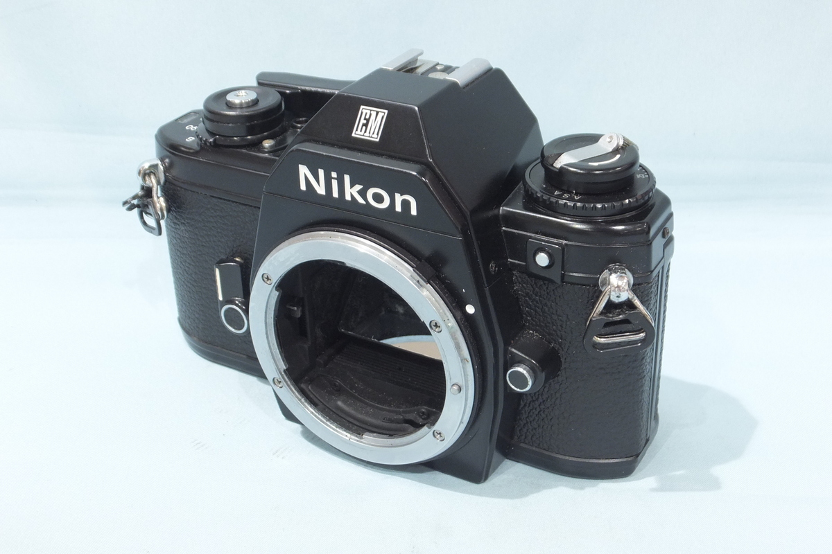 中古：C(やや難あり)】ニコン EM ボディ | 2445260043493