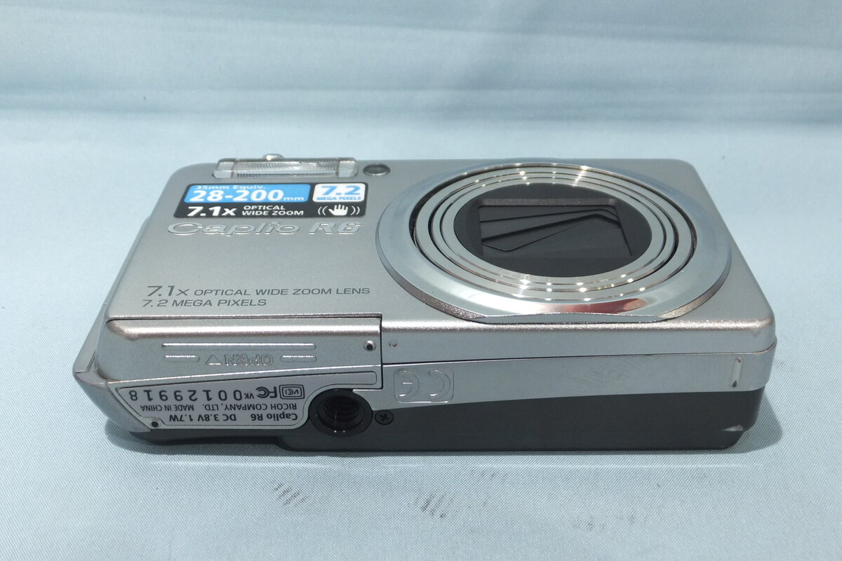RICOH リコー Caplio R6 レトロカメラ シルバー【美品】 中古】リコー Caplio R6 シルバー｜｜カメラのキタムラネット