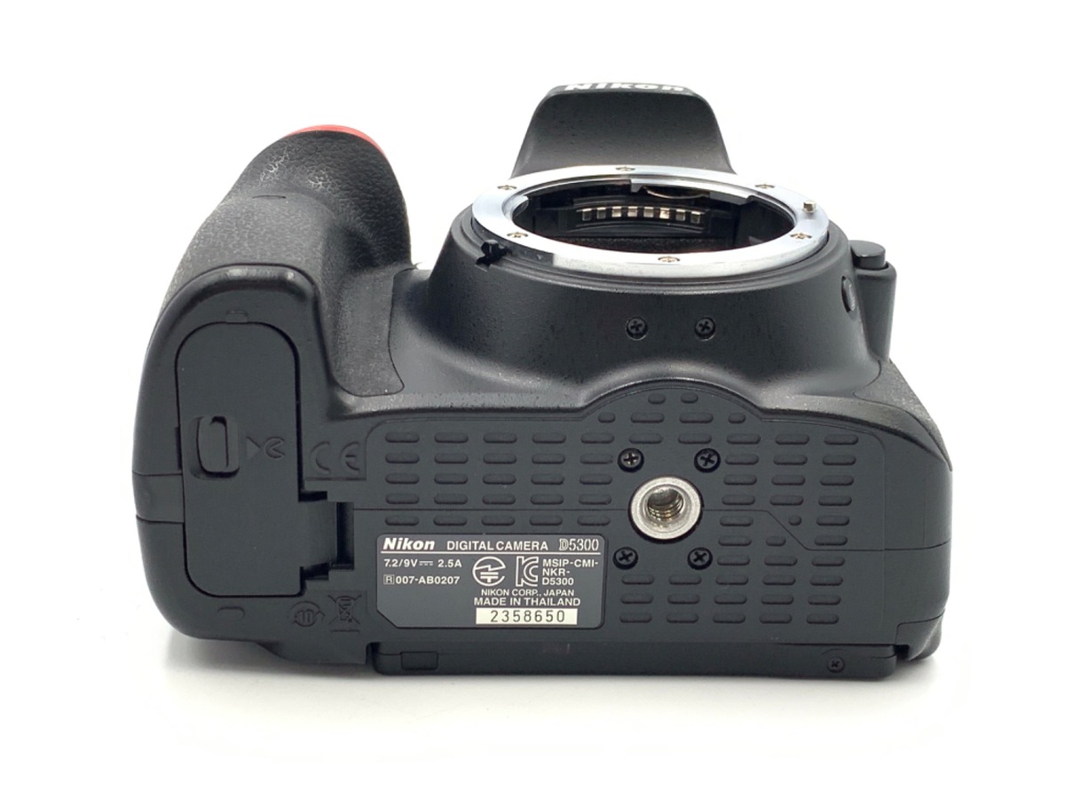 【美品】Nikon D5300 ボディ バッテリー付 ショット数62305回 中古：B(並品)】ニコン D5300 ボディ ブラック | 2445260051191