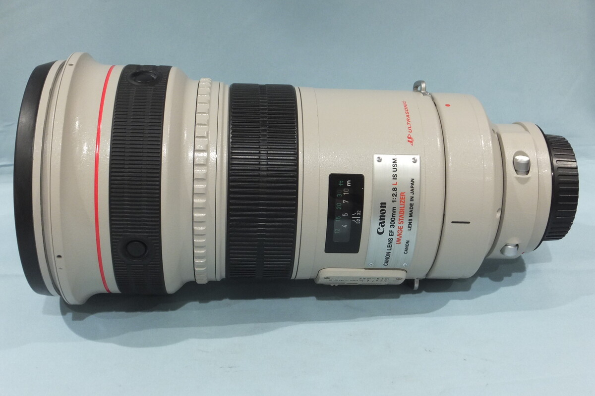 レンズ(単焦点) Canon EF300mm 1:2.8L ULTRASONIC Amazon.co.jp: Canon 単焦点望遠レンズ EF300mm F2.8L IS II USM フル