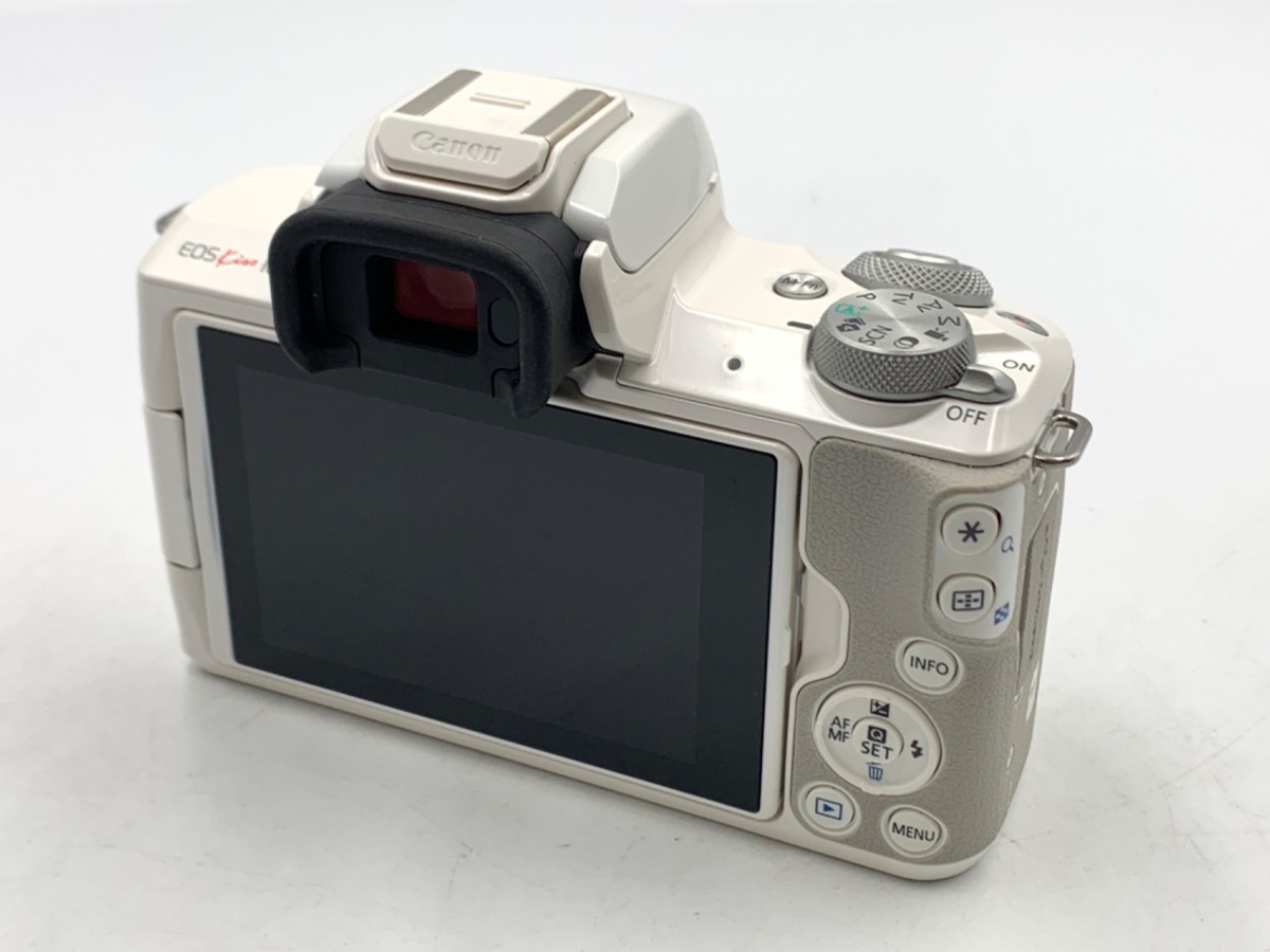 EOS Kiss M ボディ ホワイト【2410万画素】