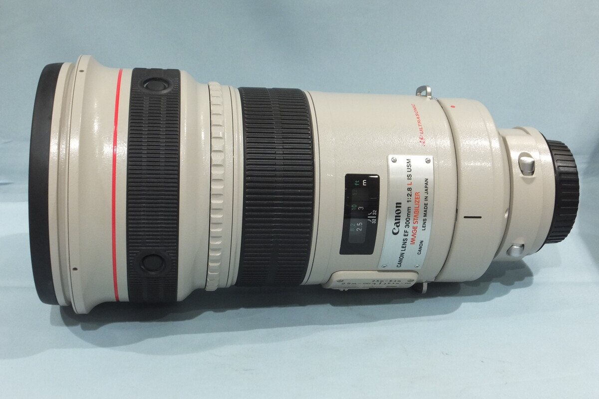 EF300mm F2.8L IS USM 中古価格比較 - 価格.com