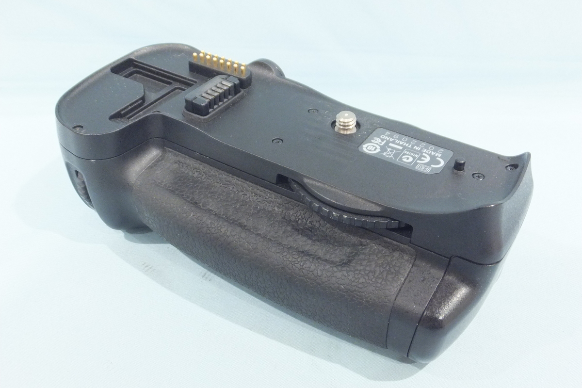 中古】ニコン マルチパワーバッテリーパック MB-D10 在庫一覧｜カメラ