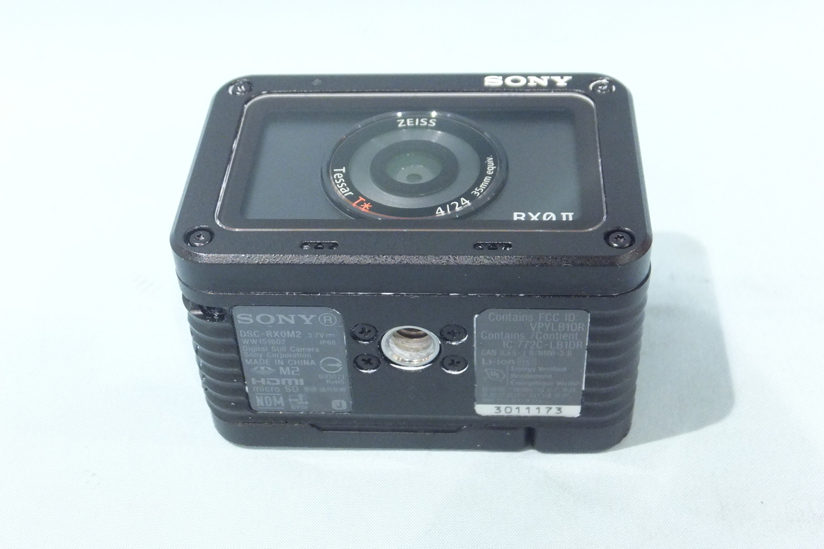 �\�j�[ Cyber-shot DSC-RX0M2