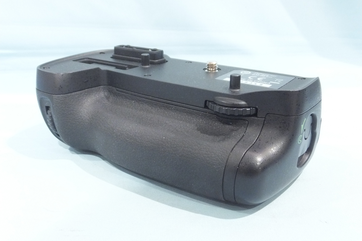 中古】ニコン マルチパワーバッテリーパック MB-D15 在庫一覧｜カメラ