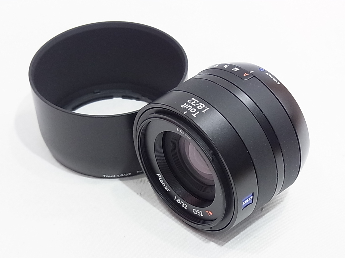 カールツァイス　Touit 1.8/32 フジフイルム用 Touit 1.8/32 [フジフイルム用] 中古価格比較 - 価格.com