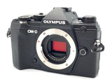 OLYMPUS オリンパス OM-D E-M5 MarkⅢ ボディ ストロボ付き オリンパス OM-D E-M5 ボディ ブラック | ミラーレス一眼