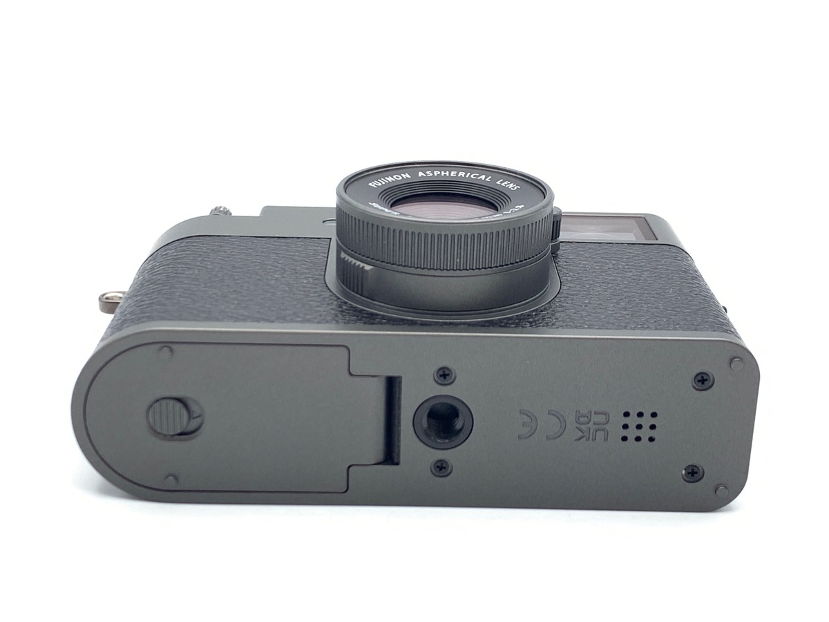まるまる様　X-HF1 X-half チャコールシルバー 富士フイルム X half (FUJIFILM X-HF1) チャコールシルバー 新品