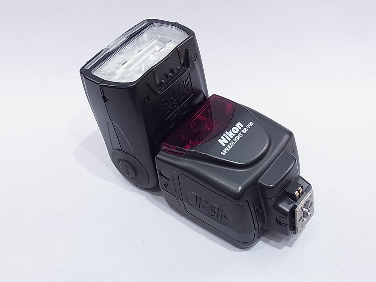 �j�R�� �X�s�[�h���C�g SB-700