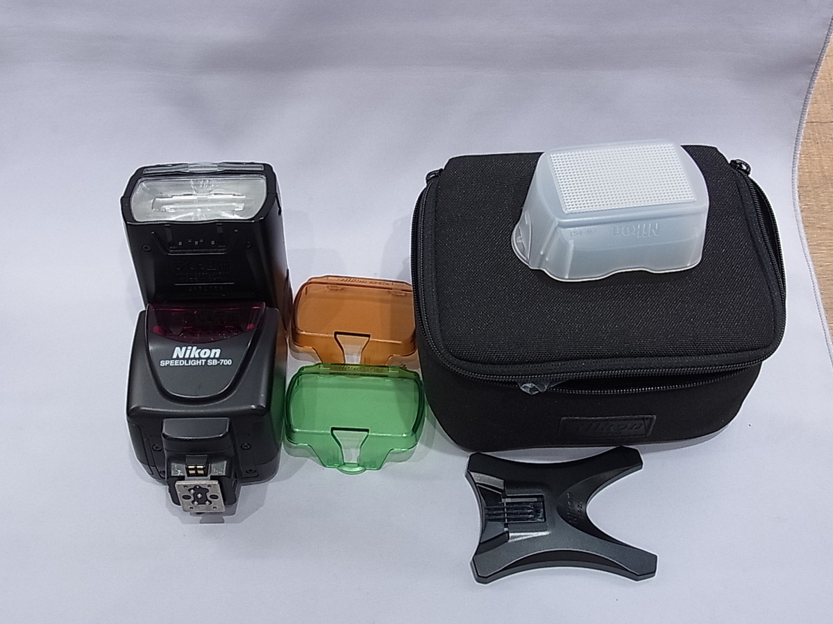 ニコン スピードライト SB-700