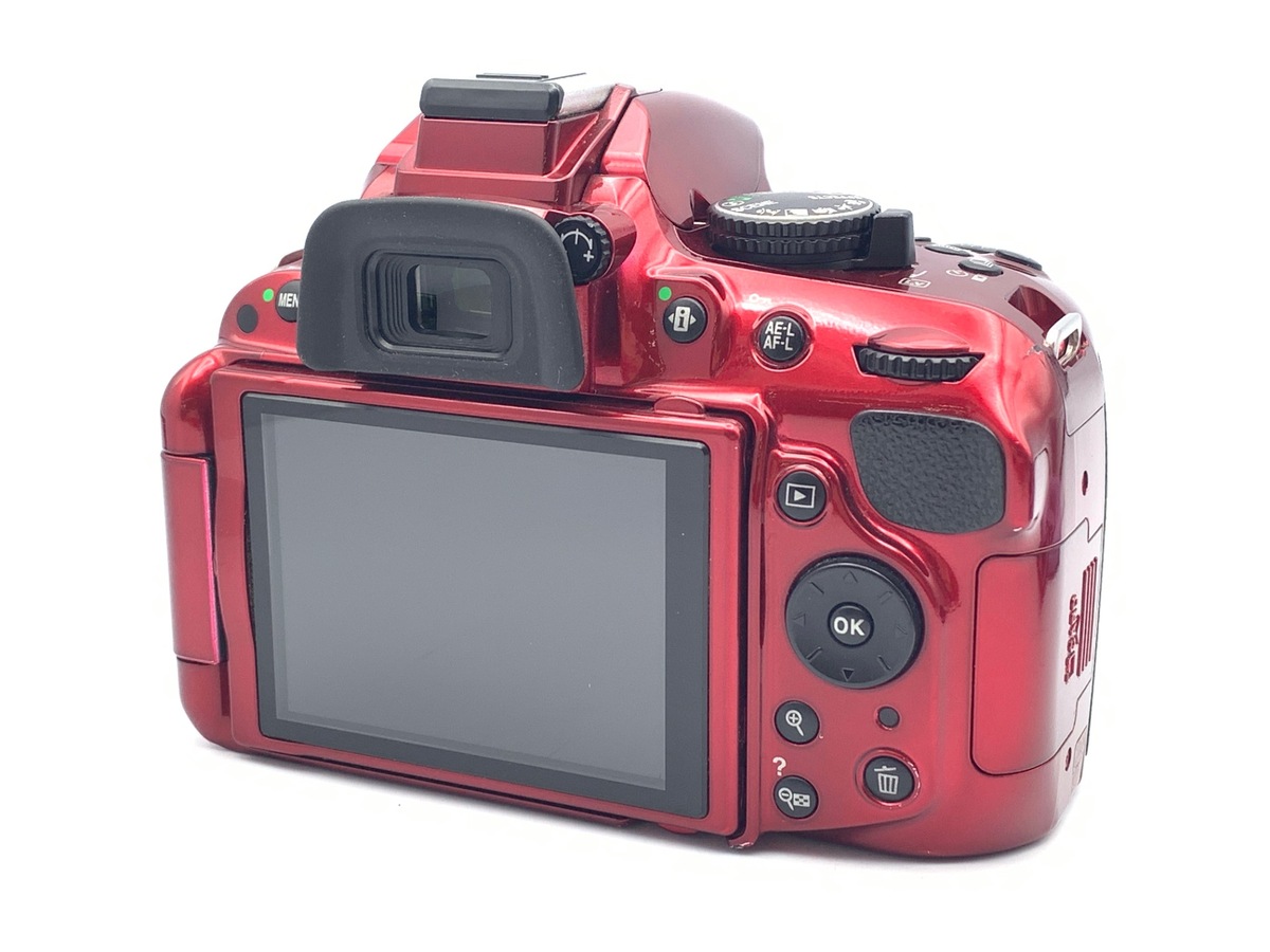 D5200 ボディ レッド【2410万画素】