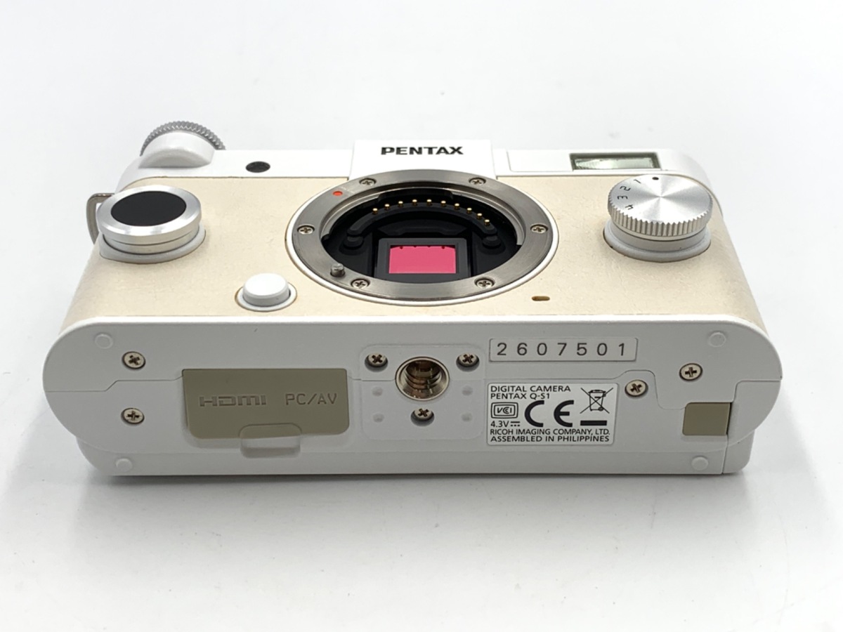 PENTAX Q-S1 ホワイト バッテリーチャージャー付き【即日配送】 楽天