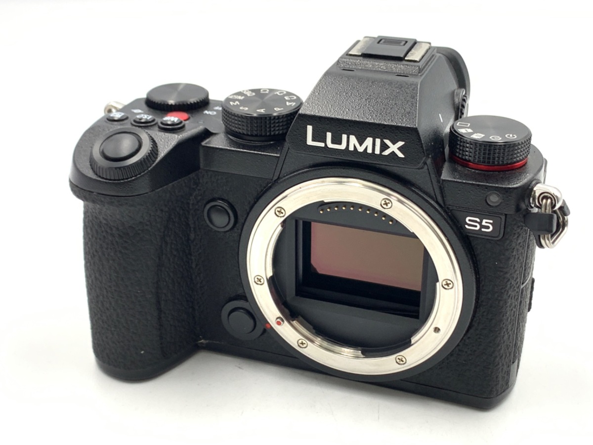 新品未使用　パナソニック　LUMIX DC-S9 ボディ Panasonic LUMIX S9 Mirrorless Camera, Jet Black (85170432567