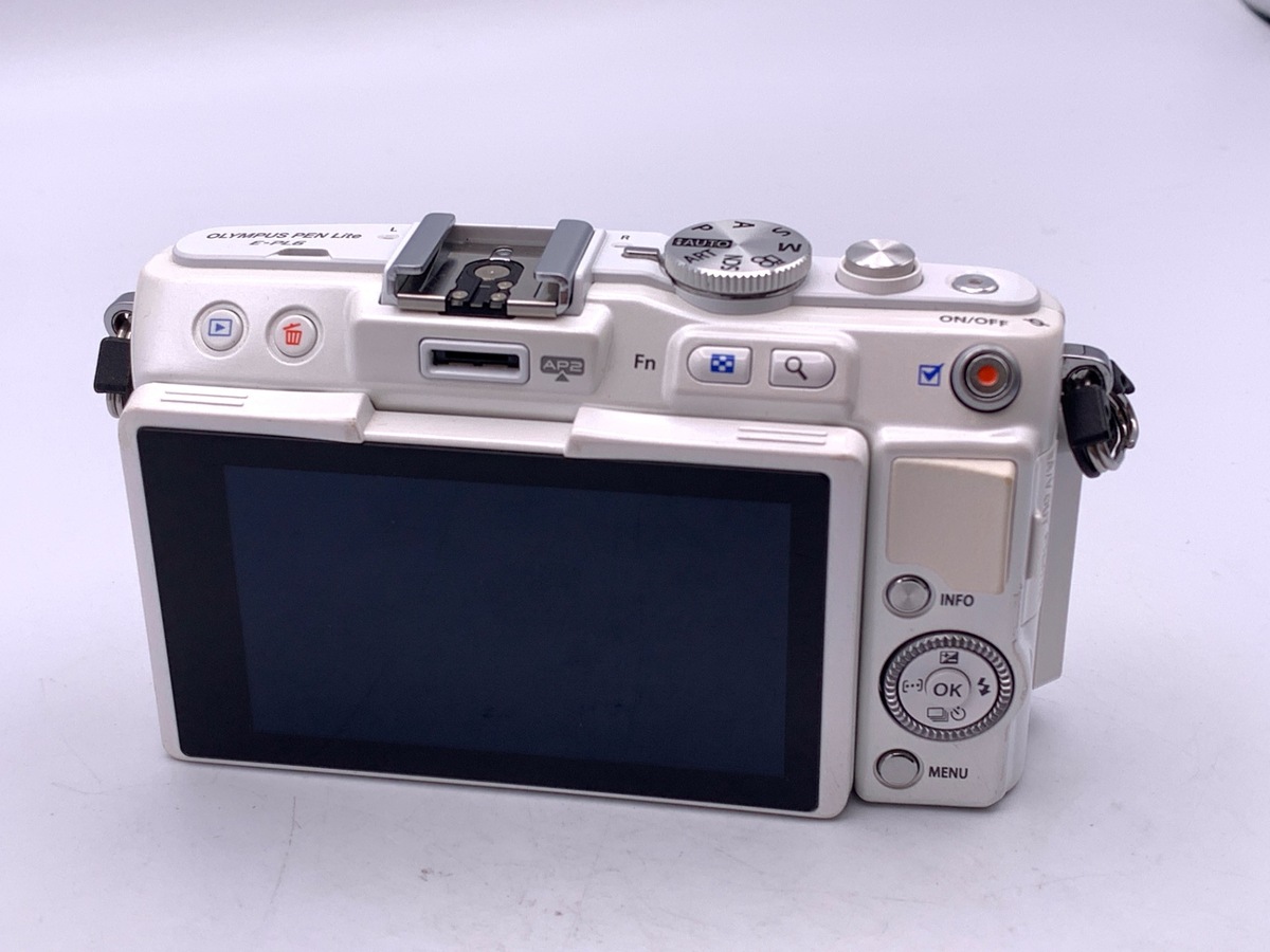 中古：B(並品)】オリンパス PEN Lite E-PL6 ボディ ホワイト