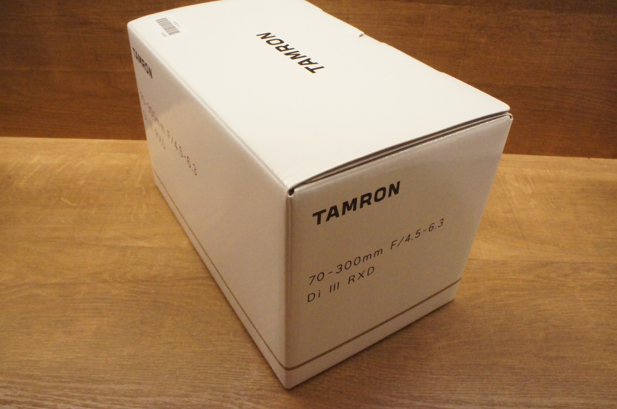 �^������ 70-300mm F4.5-6.3 Di III RXD �\�j�[E�}�E���g�p�iModel A047�j