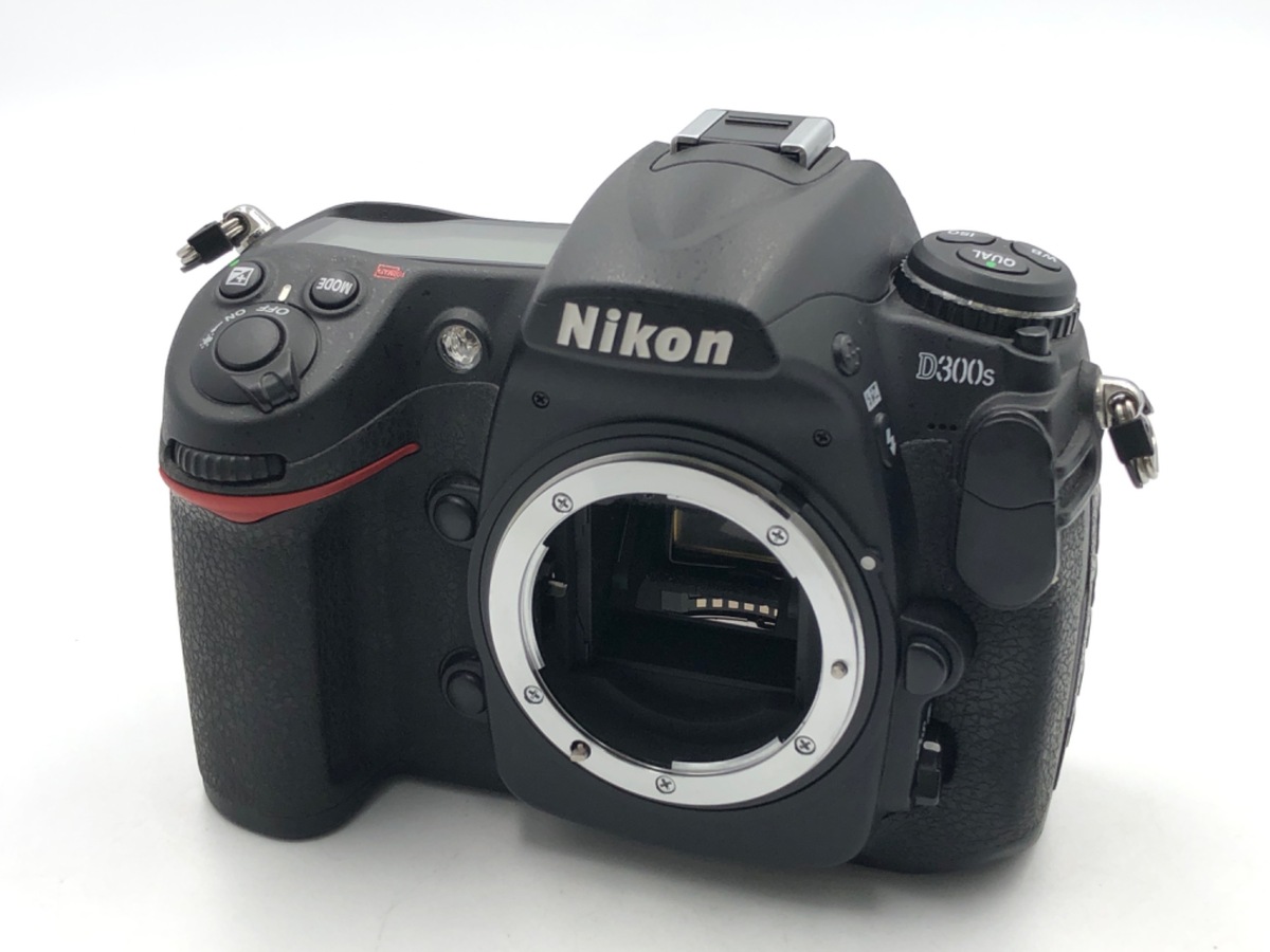 ★撮影枚数9,323枚・ジャンク品★ ニコン D300 ボディ #21204 中古】ニコン D300 ボディ 在庫一覧｜カメラのキタムラ