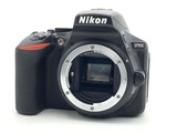 ■ 美品 ■ ニコン　Nikon D5600 ボディ ≪S数15883回≫ □ 美品 □ ニコン Nikon D5600 ボディ ≪S数15883回≫