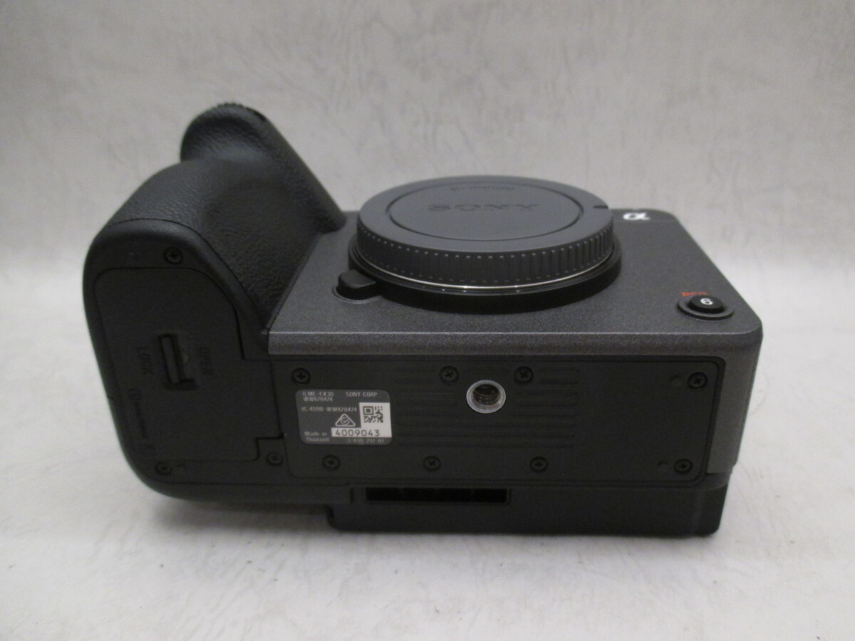 新品)SONY (ソニー) FX30 ボディ ILME-FX30B（商品ID