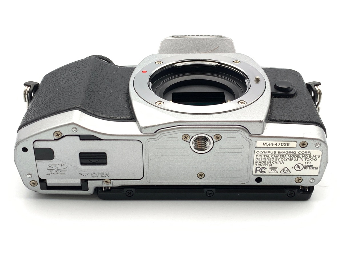 �I�����p�X OM-D E-M10 �{�f�B �V���o�[