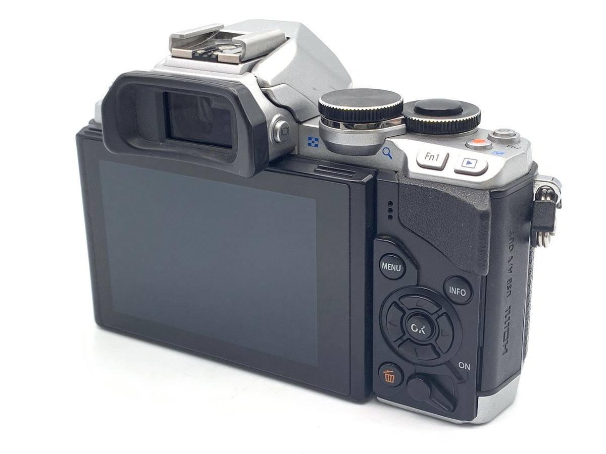 オリンパス OM-D E-M10 ボディ シルバー