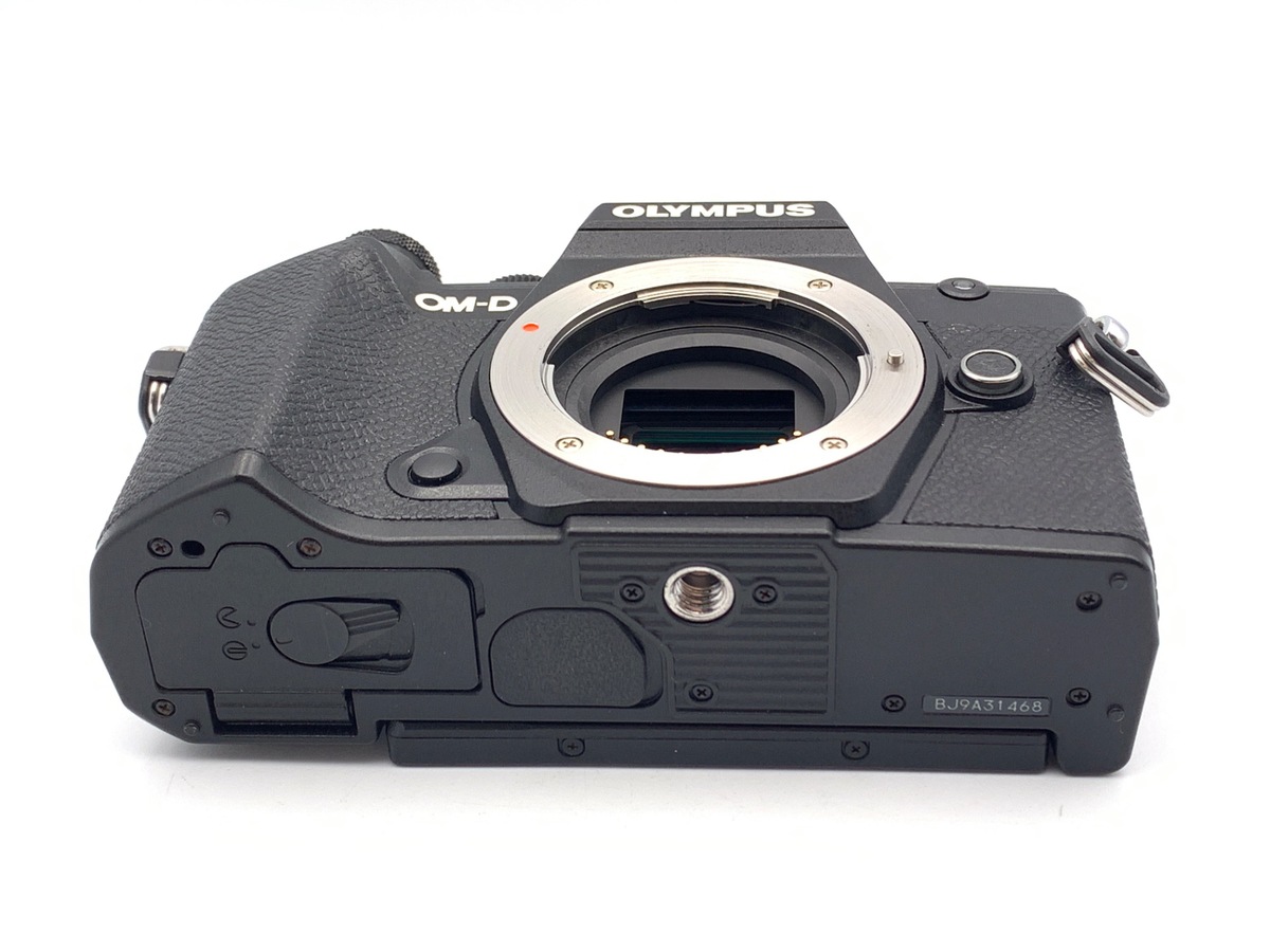 オリンパス OM-D E-M5 MarkIII ボディ ブラック