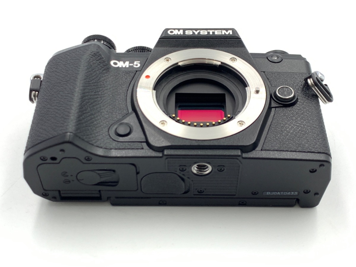 ★美品★ OM SYSTEM オリンパス OM-5 ボディ ブラック 592 新品)OM SYSTEM（オーエムシステム） OM-5 ボディ ブラック