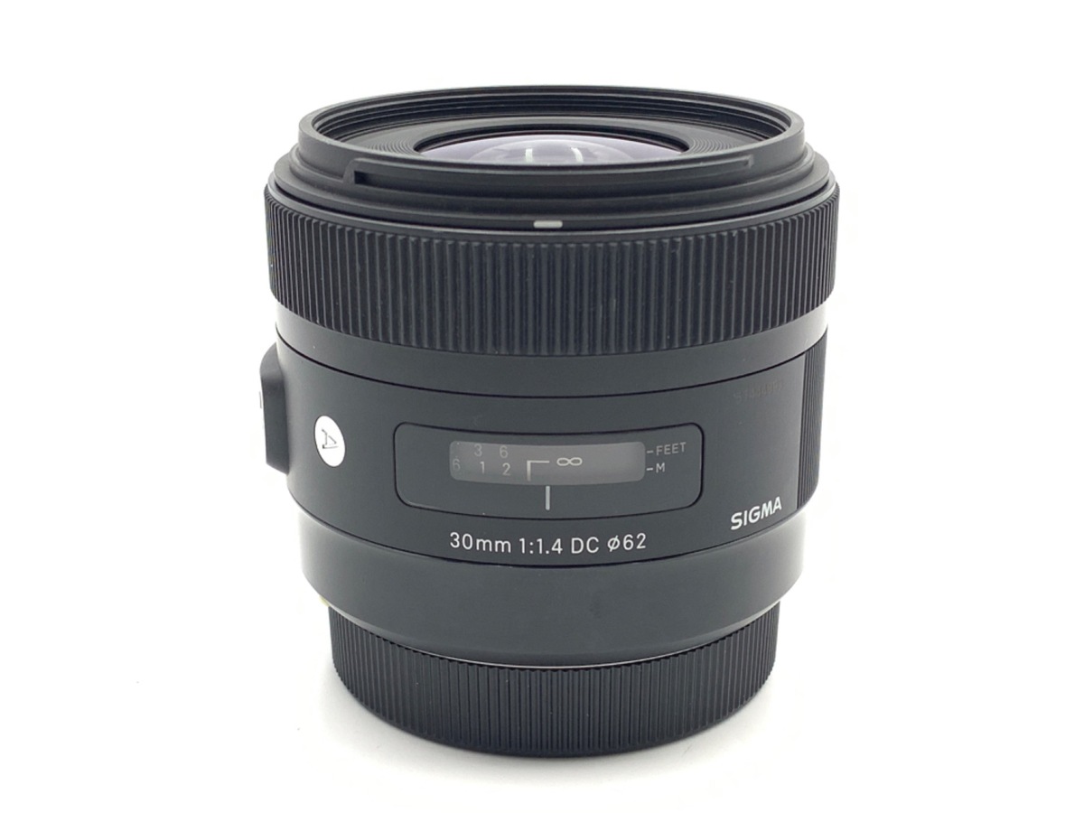 �V�O�} 30mm F1.4 DC HSM �L���m��EF-S�p