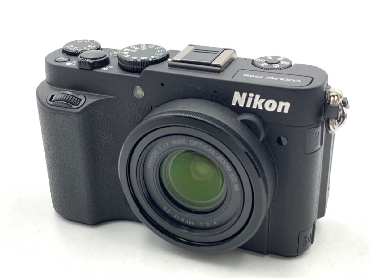 �j�R�� COOLPIX P7700 BK �u���b�N