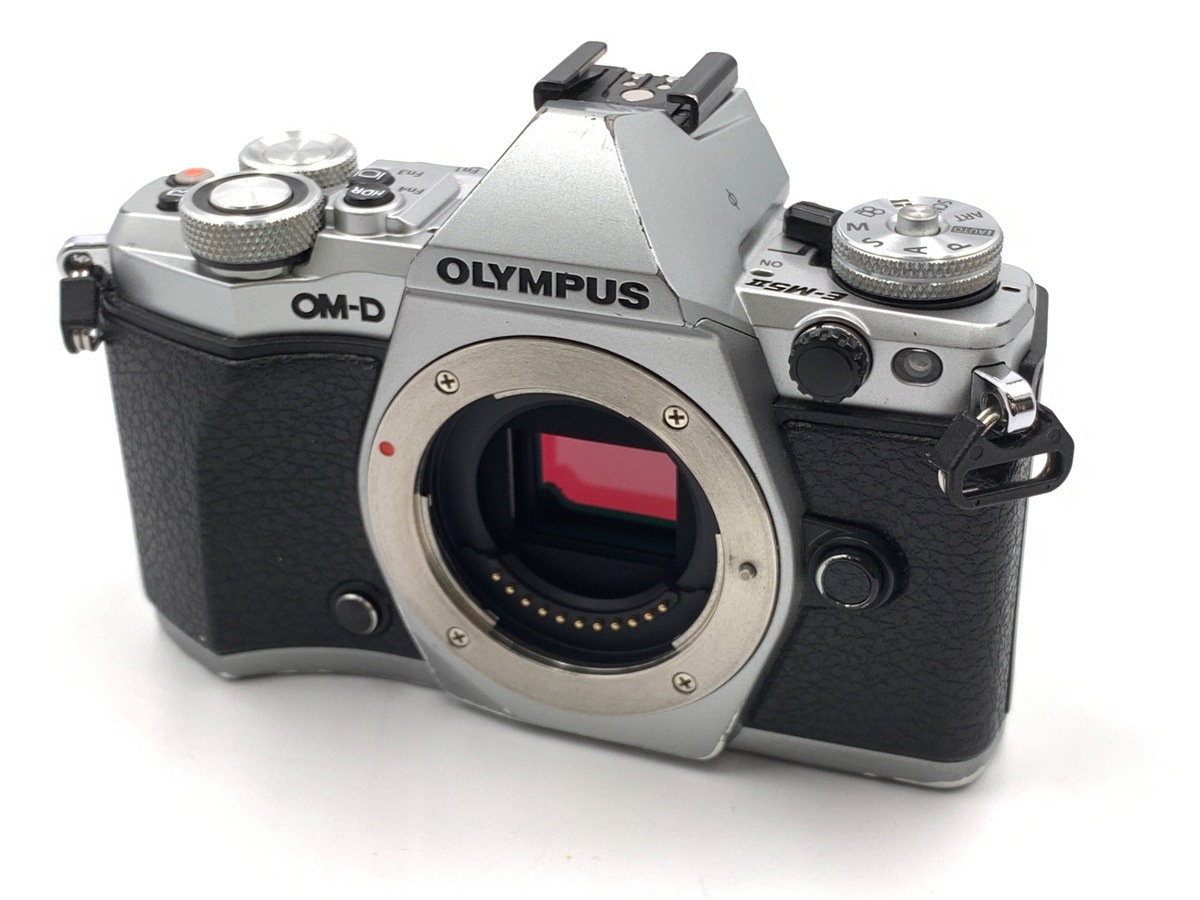 中古：B(並品)】オリンパス OM-D E-M5 MarkII ボディ シルバー