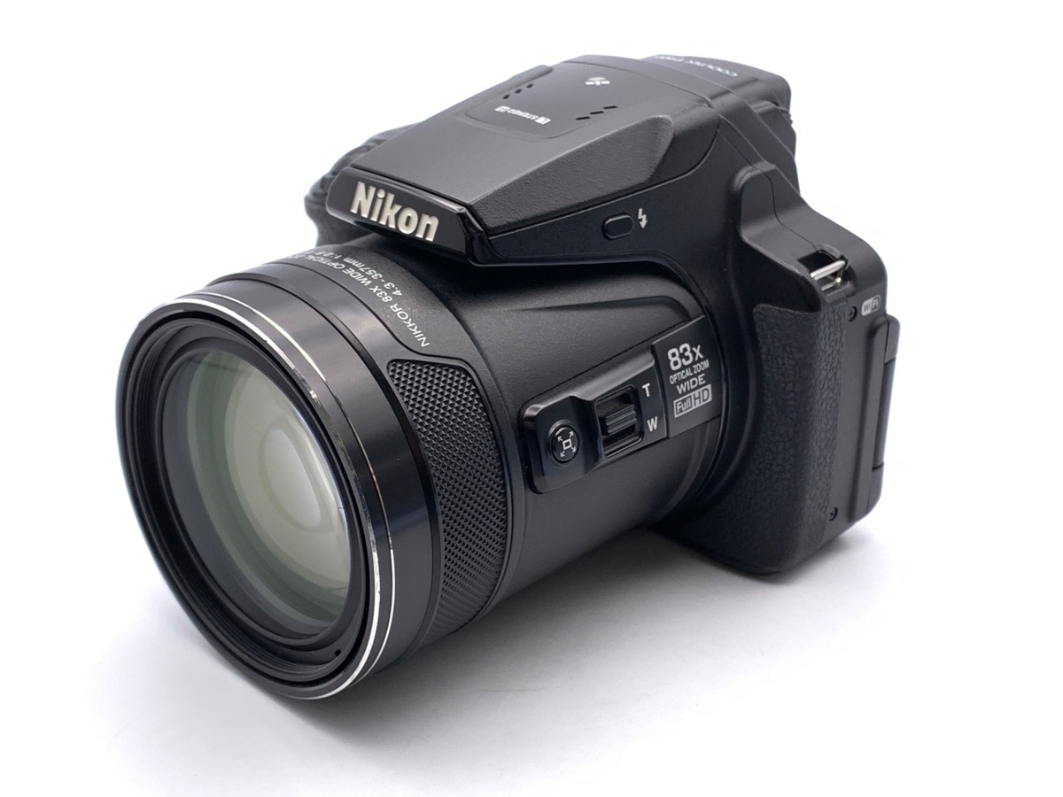 �j�R�� COOLPIX P900 �u���b�N