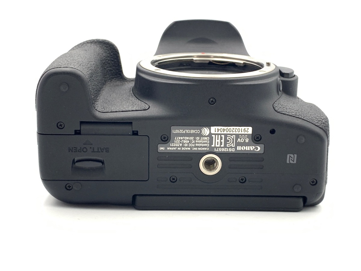 EOS Kiss X8i ボディ【2420万画素】
