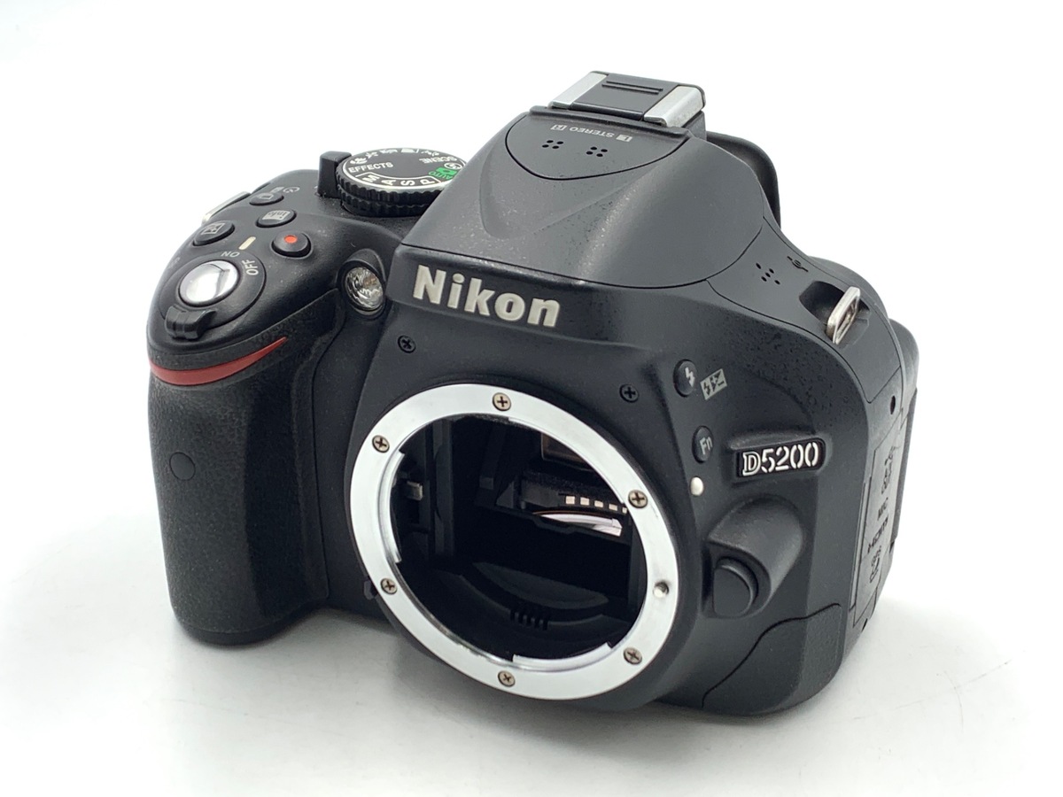 価格.com - ニコン D5600 18-140 VR レンズキット 純正オプション
