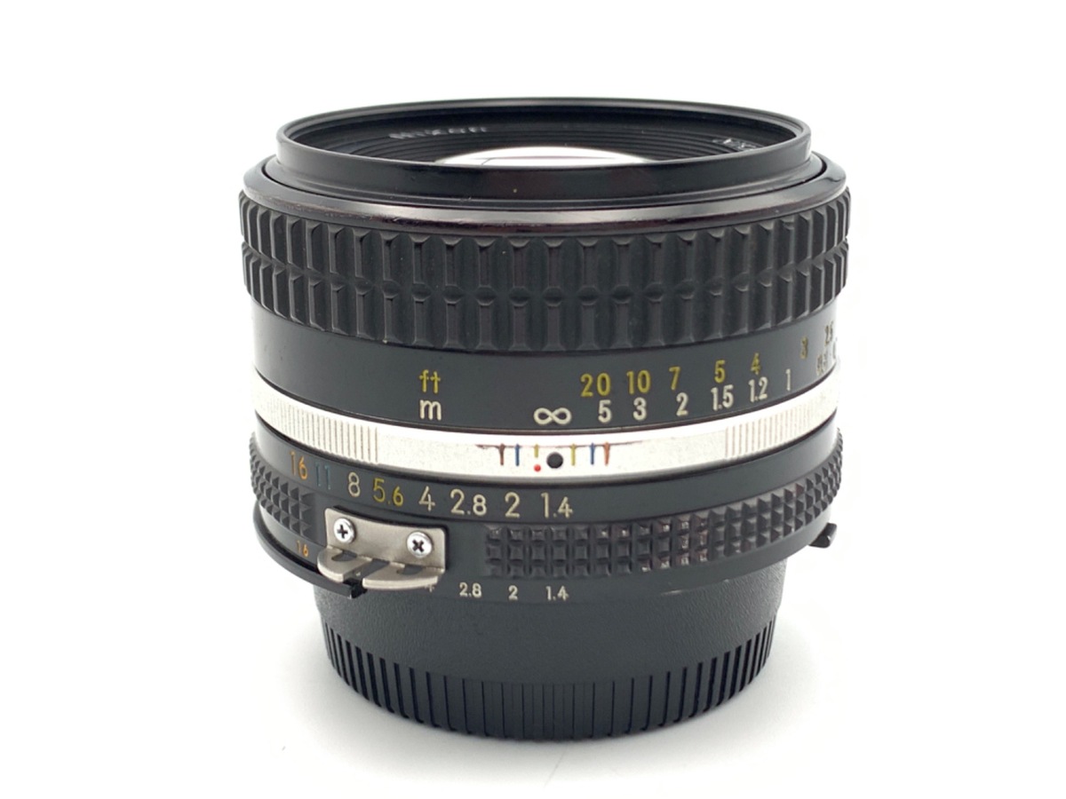 【初期不良保証付】Nikon Ai 50mm f1.4 純正付属品付き Amazon.co.jp: Nikon MFレンズ Ai 50mm F1.4 : 家電＆カメラ