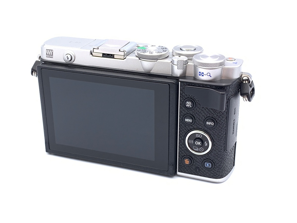 PEN E-P7 ボディ シルバー【2030万画素】