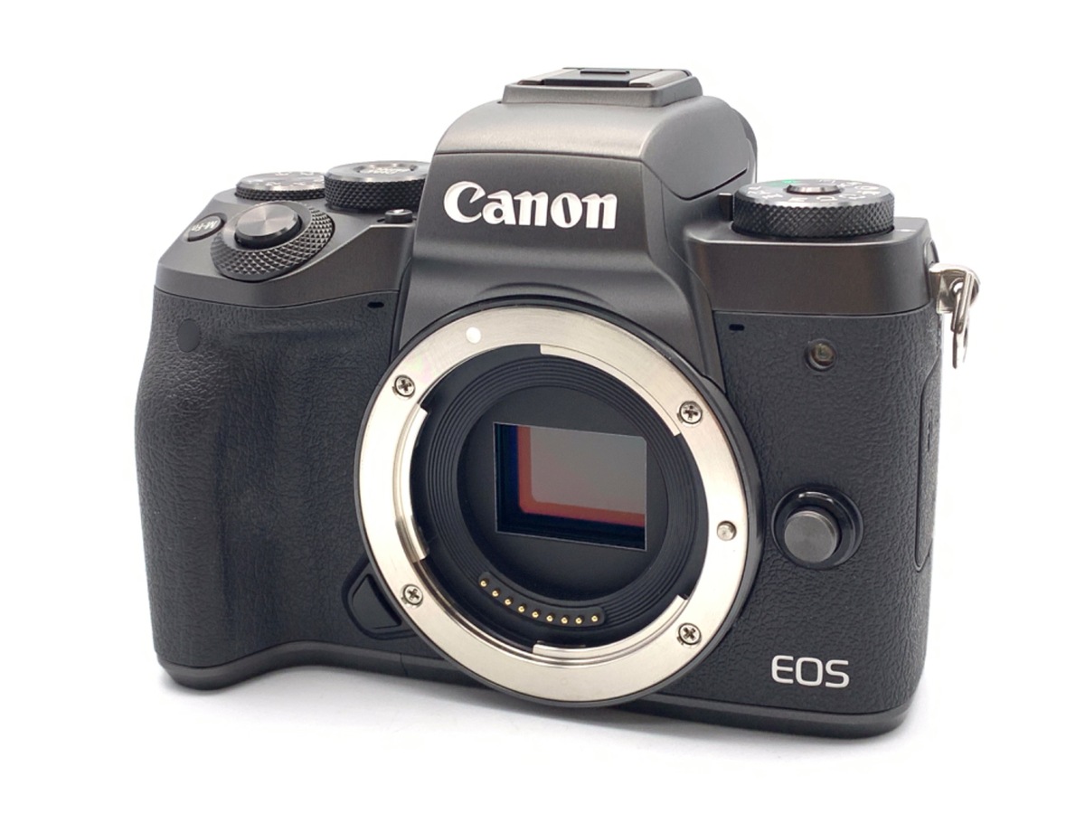 �L���m�� EOS M5 �{�f�B