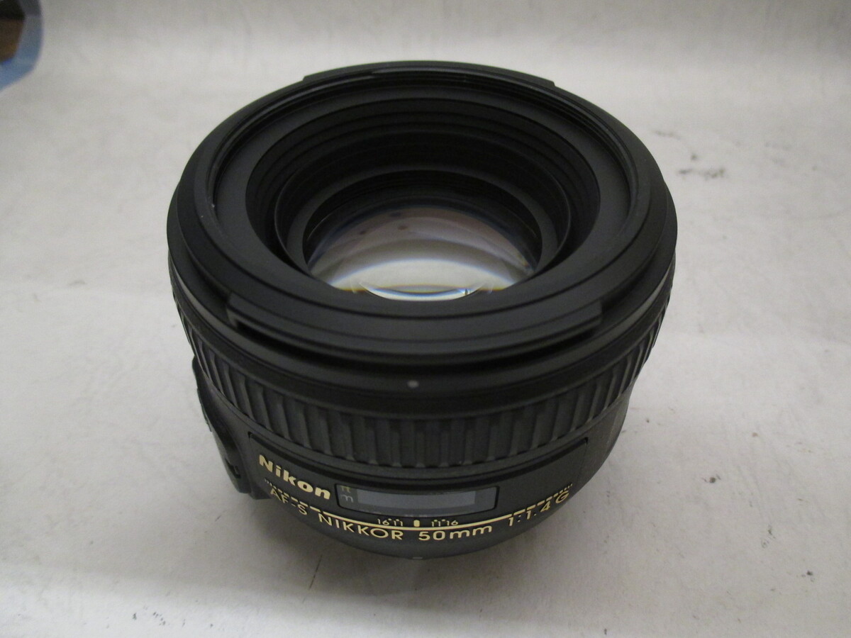 ニコン AF NIKKOR 50mm F1.4D 中古 NIKKOR Z 50mm f/1.4 中古価格比較 - 価格.com