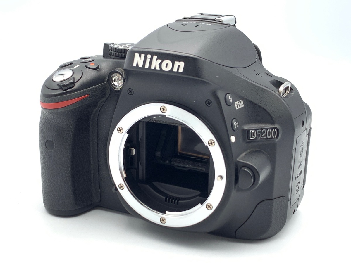 Nikon D5200 ボディ Amazon.com : D5200 - Digitalkamera - SLR : Electronics