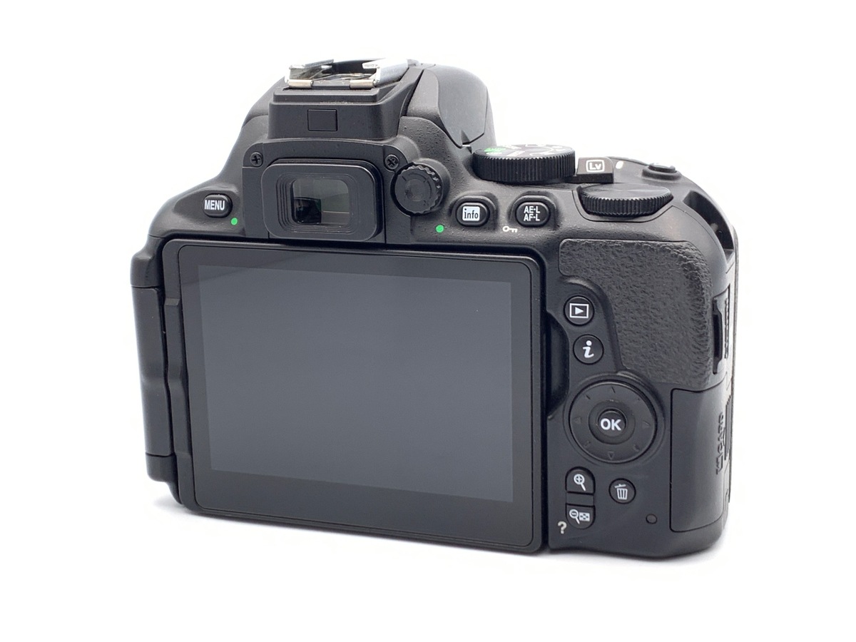 D5600 ボディ【2416万画素】