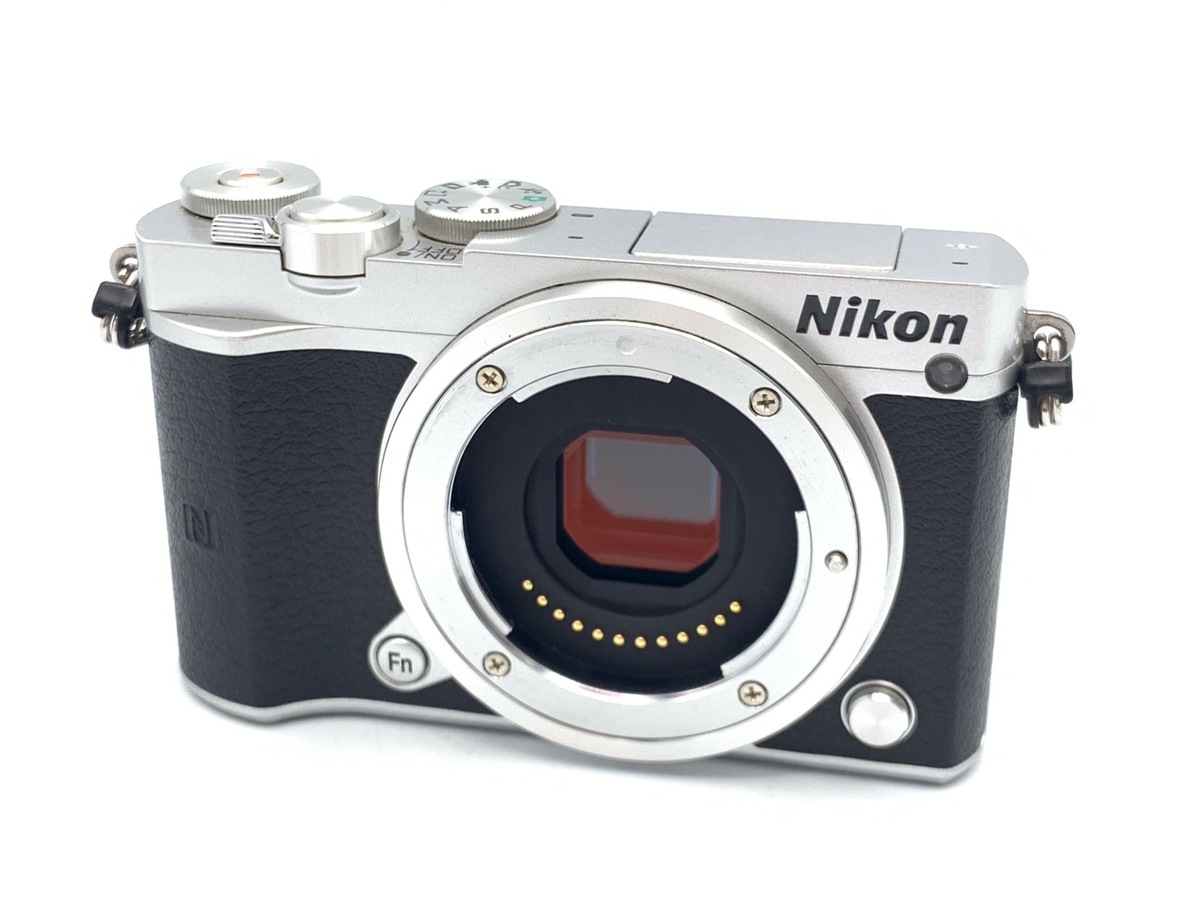 価格.com - ニコン Nikon 1 J1 標準ズームレンズキット [ホワイト