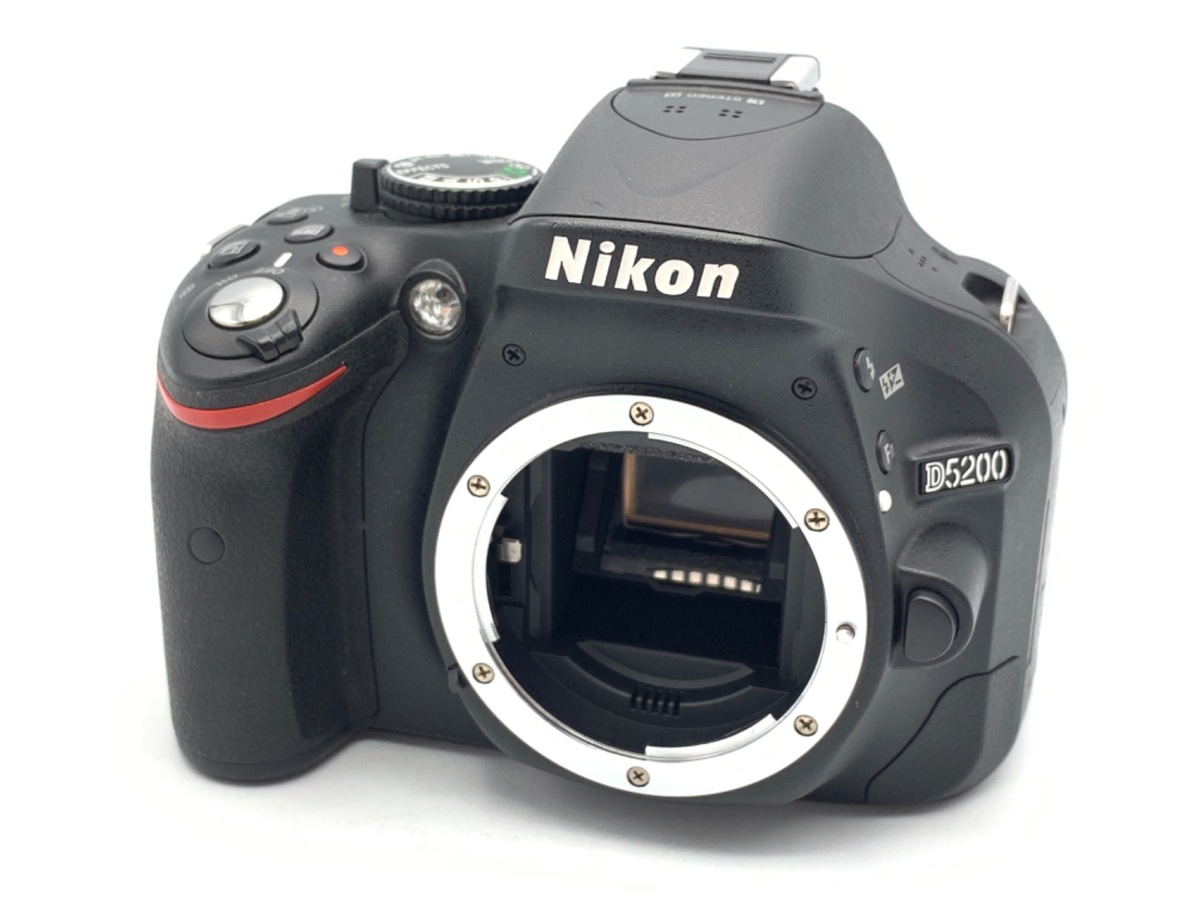 D5200 ボディ ブラック【2410万画素】