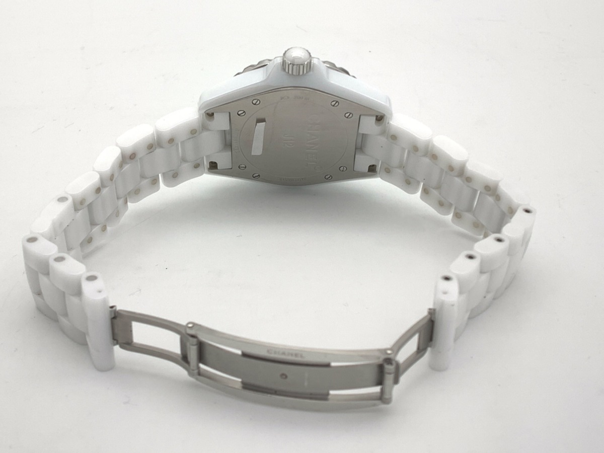シャネル J12 38mm ホワイト H0970 セラミック